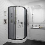 mała łazienka z kabiną