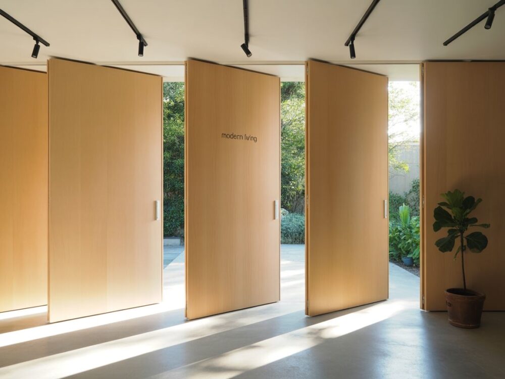 nowoczesne panele na szynach