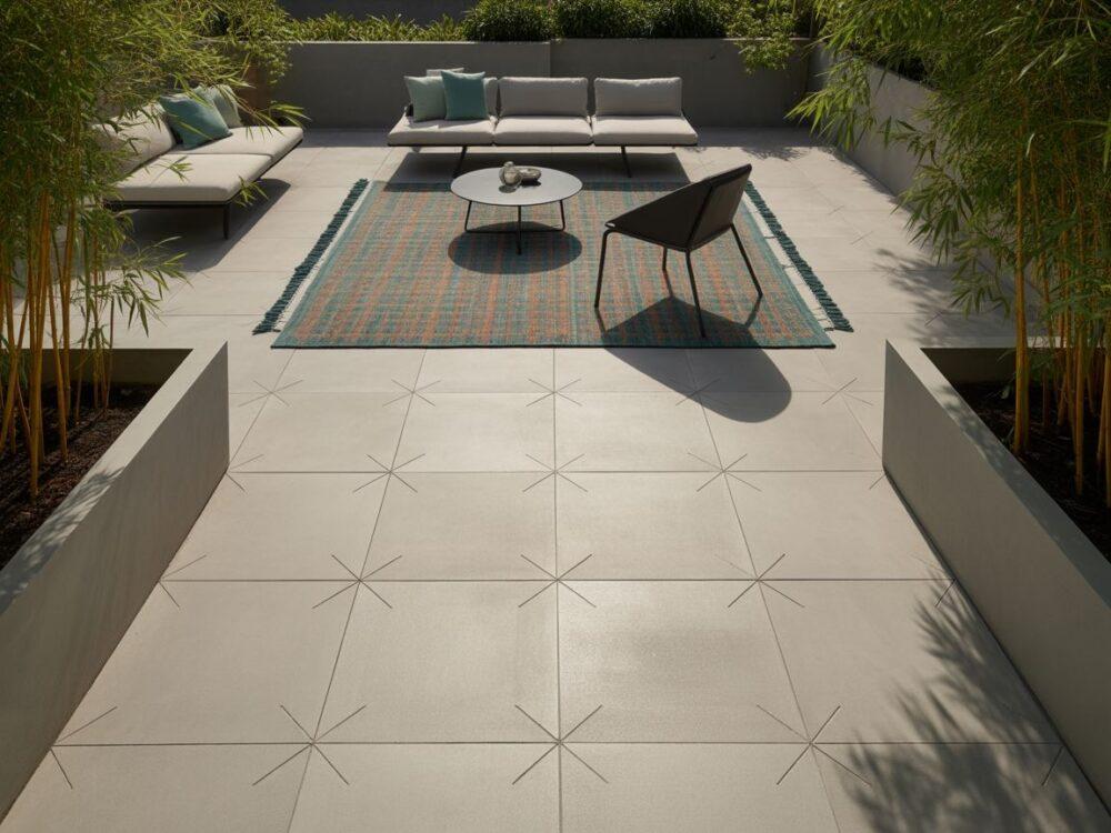 nowoczesny taras nad betonem