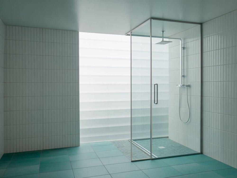 ściany prysznica nowoczesne