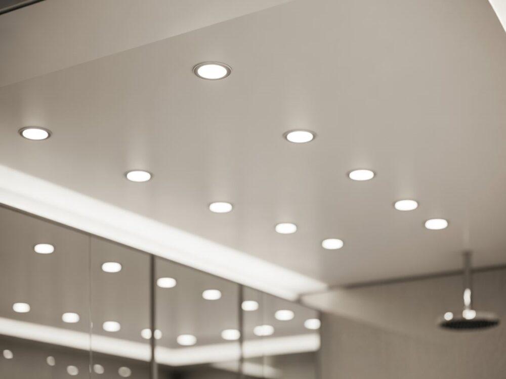 światło w łazience